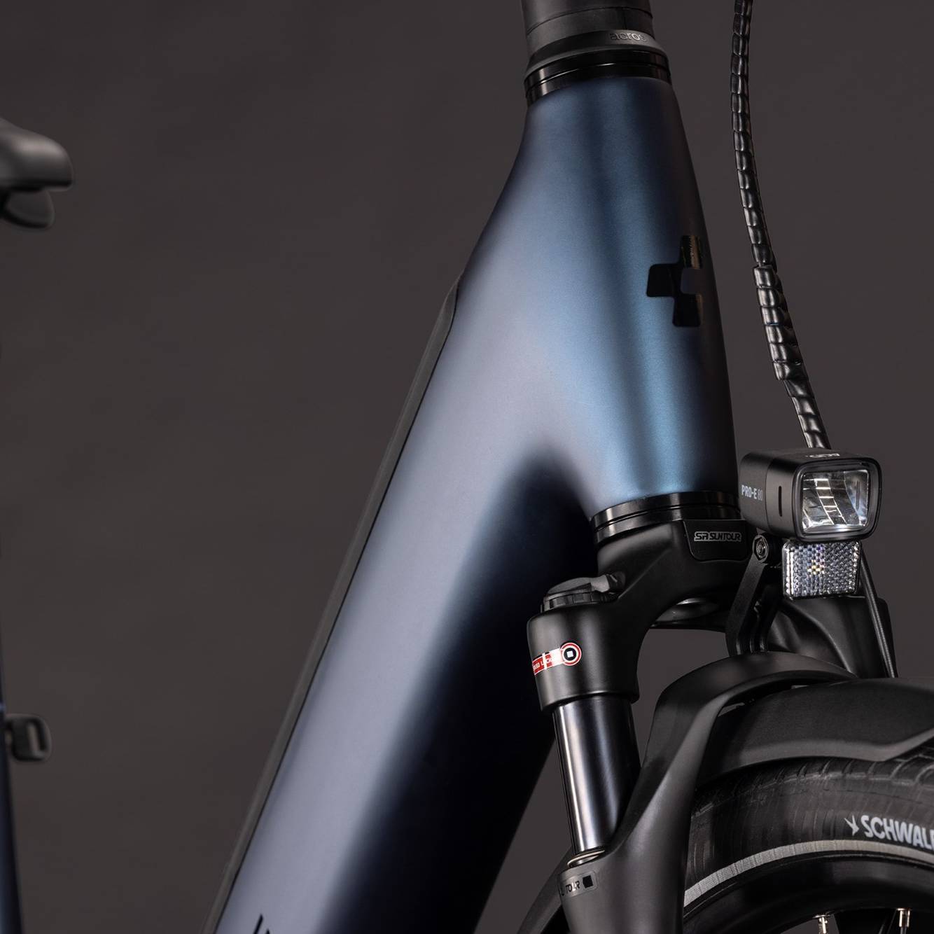 Cube Supreme Hybrid Deluxe ONE 600 Easy Entry Unisex Electric City Bike