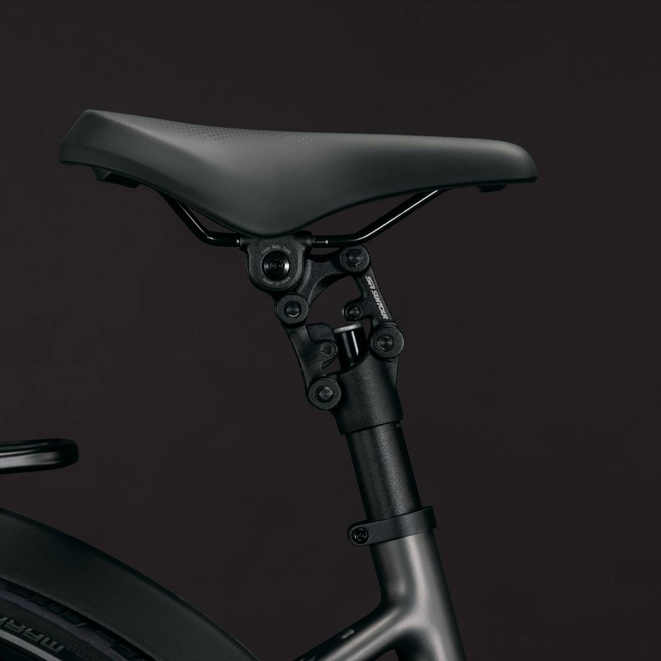 Cube Supreme Hybrid Deluxe SLT 600 Easy Entry Unisex Electric City Bike