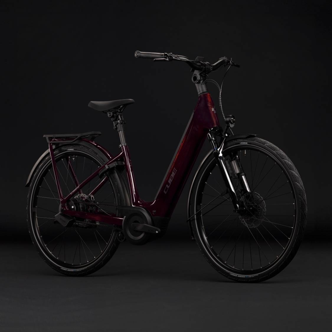 Cube Supreme Hybrid C:62 Deluxe SLT 600 Easy Entry Unisex Electric City Bike
