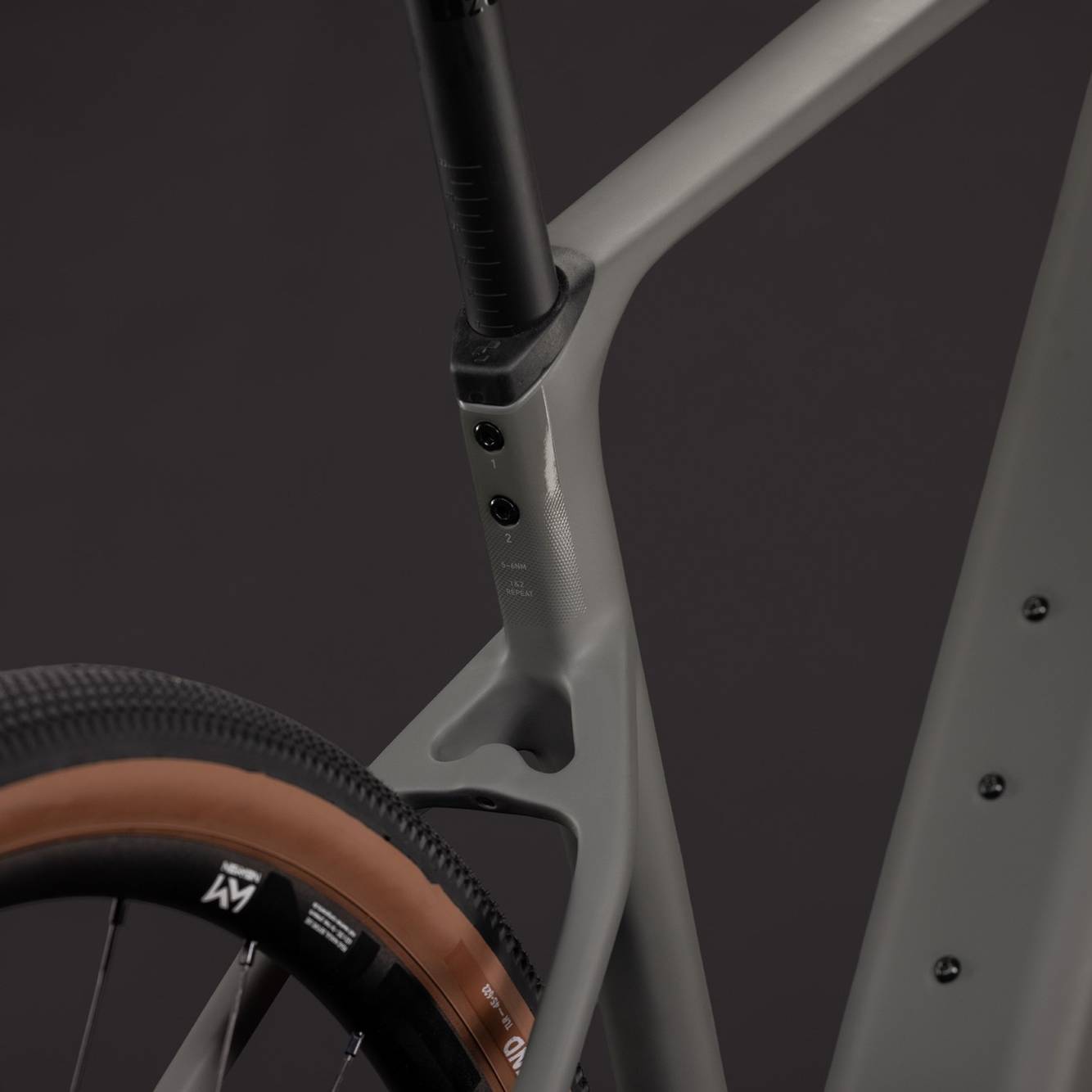 Cube Nuroad Hybrid C:62 Race 400X Electric Gravel Bike