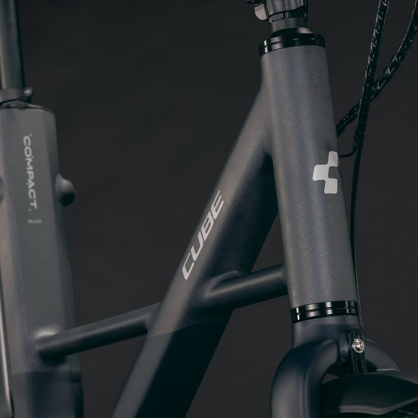 Cube Compact Hybrid Deluxe 540 Electric City Bike