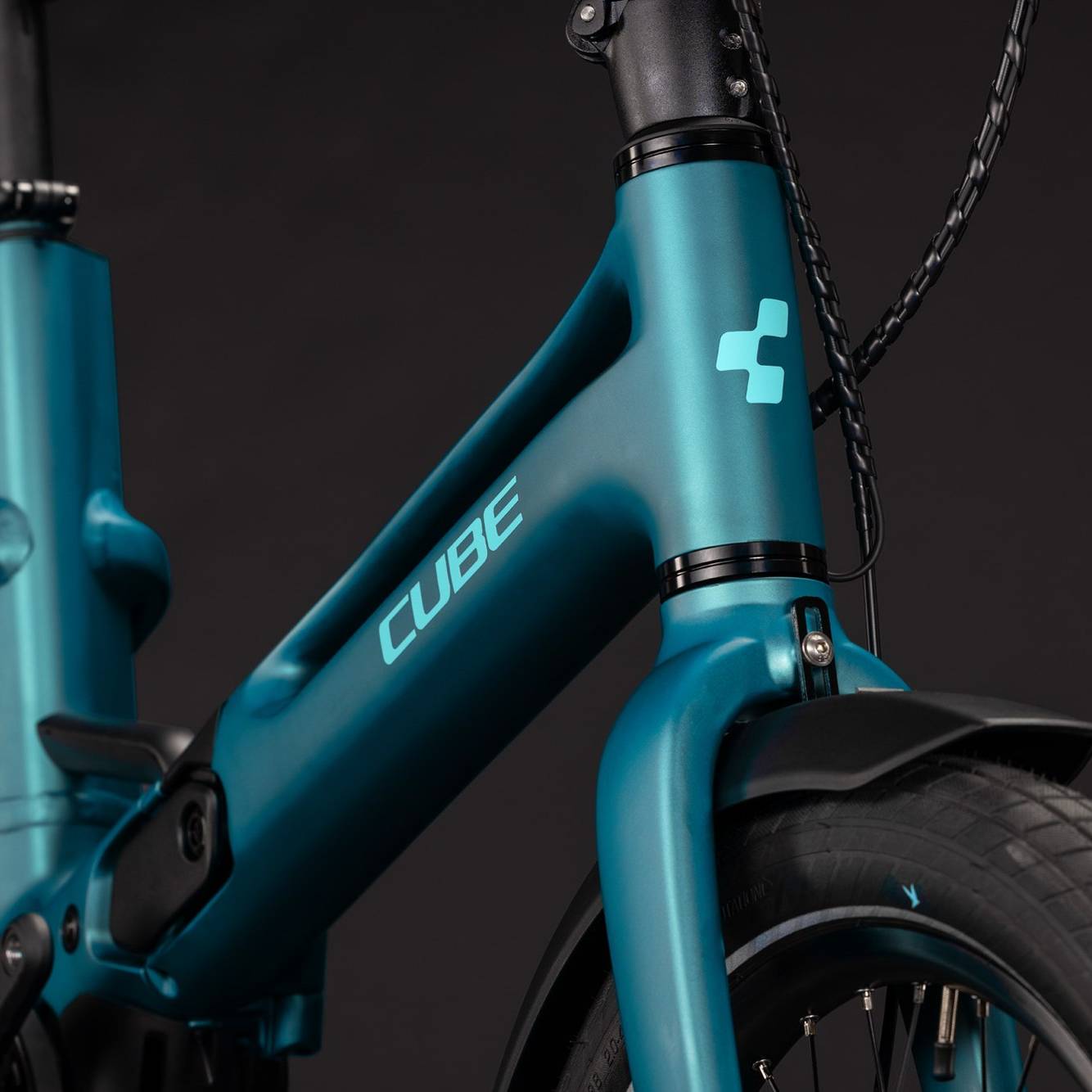 Cube Fold Hybrid Deluxe 540 Electric City Bike