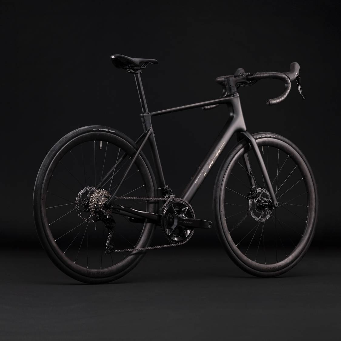 Cube Attain C:62 Race Road Bike