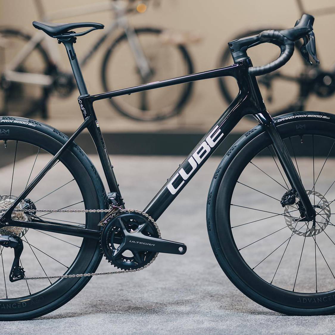 Cube Attain C:62 SLT Road Bike