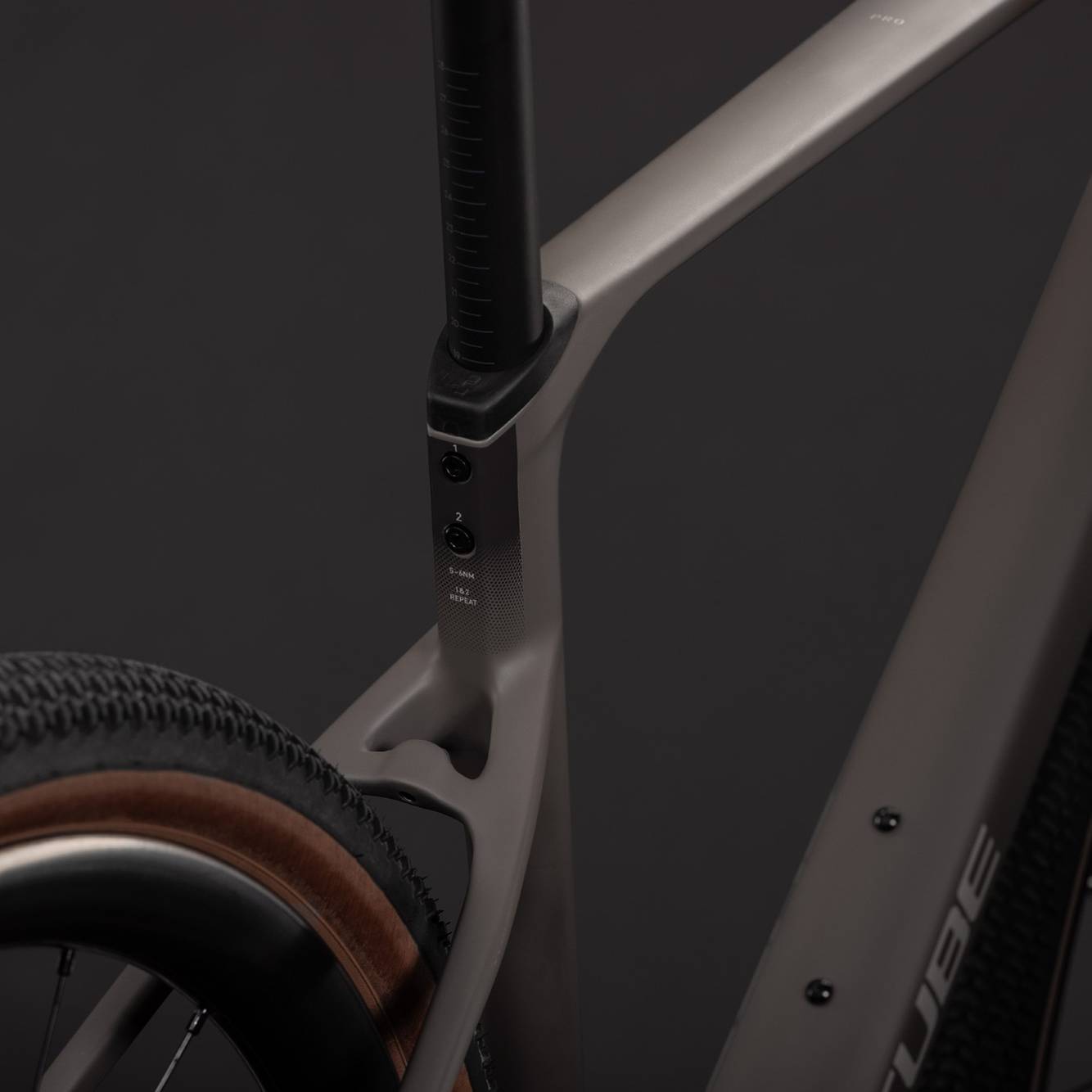 Cube Nuroad C:62 PRO Gravel Bike