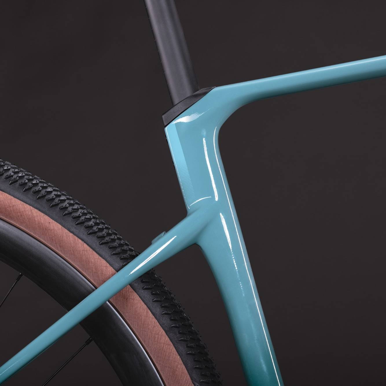 Cube Nuroad C:62 EX Gravel Bike