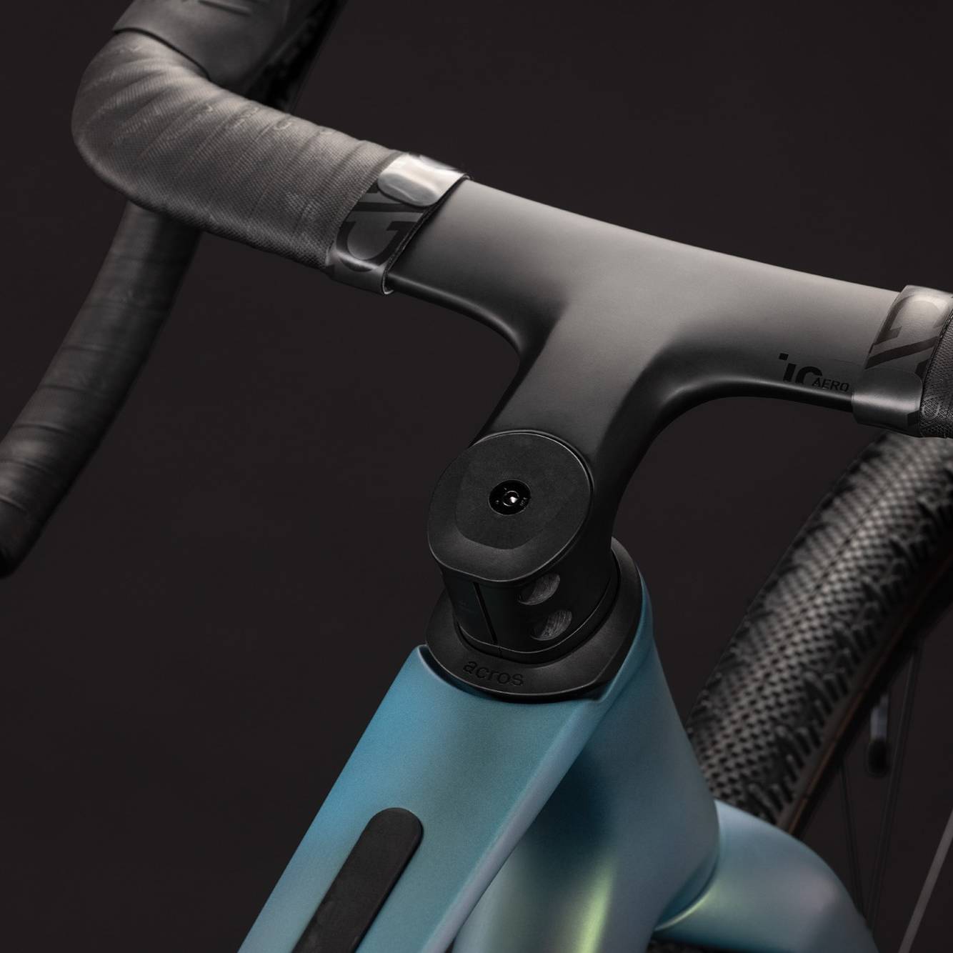 Cube Nuroad C:62 Race Gravel Bike