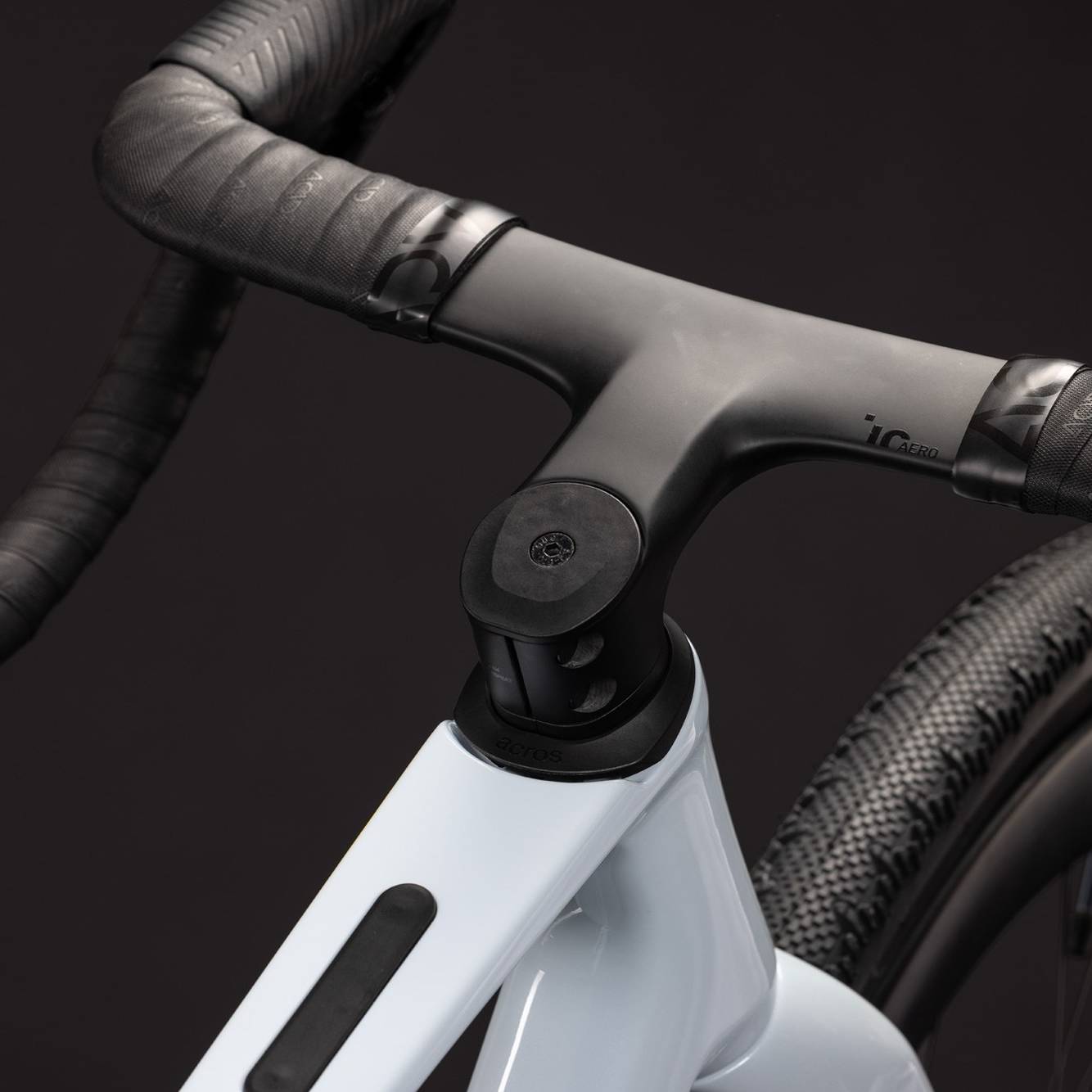Cube Nuroad C:62 SLT Gravel Bike