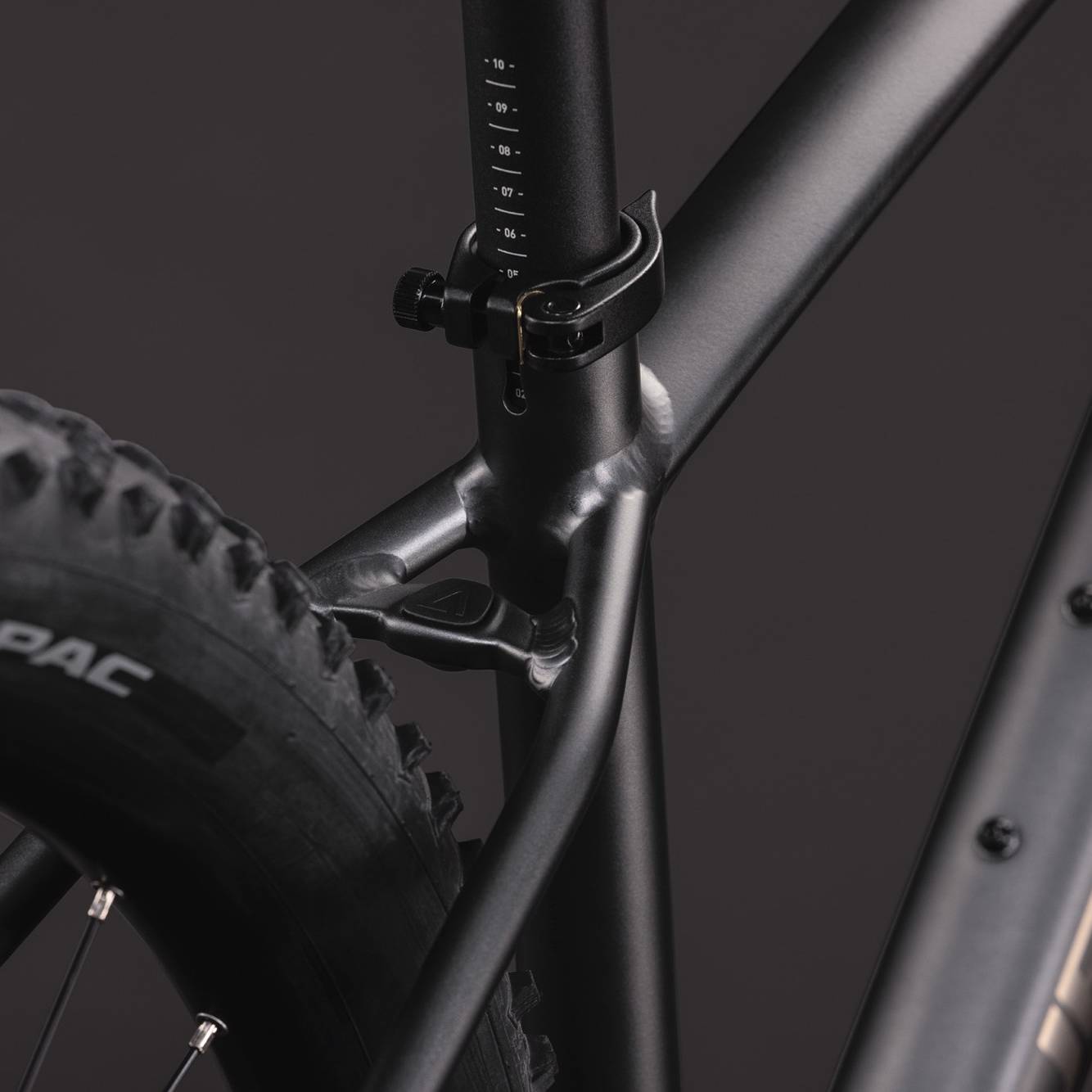 Cube Aim SLX Hardtail Mountain Bike
