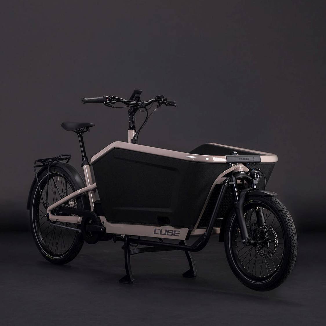 Cube Cargo Hybrid Comfort PRO 800 Electric City Bike