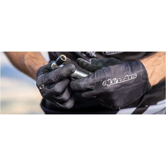 Zefal EZ Big Shot CO2 Inflator with 16g Cartridge