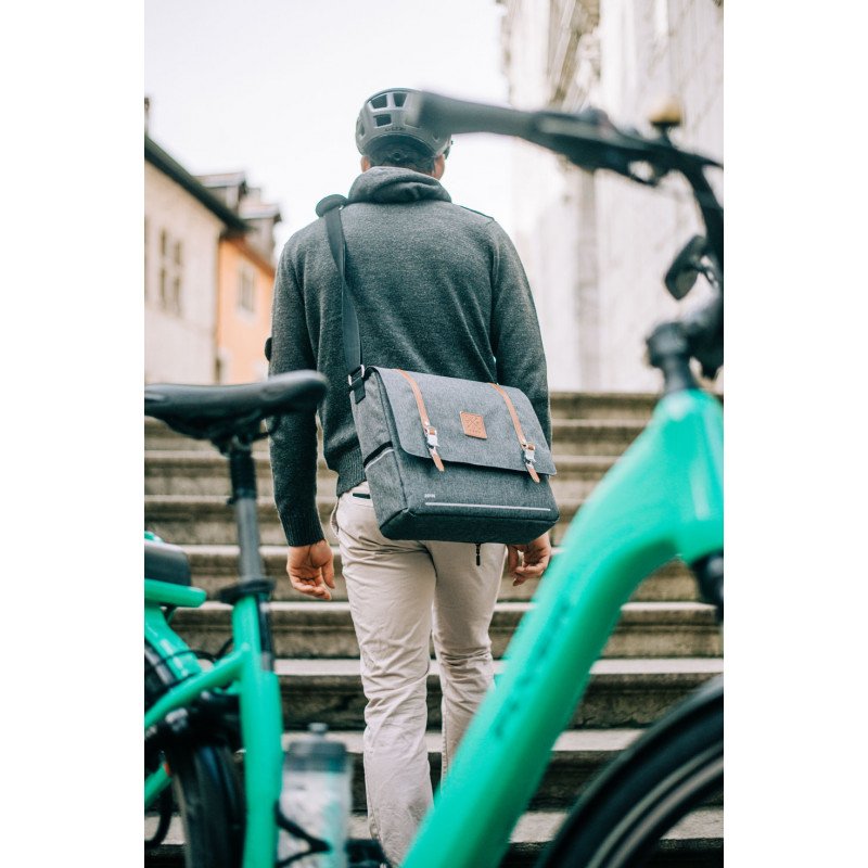 Zefal Urban Messenger Bag
