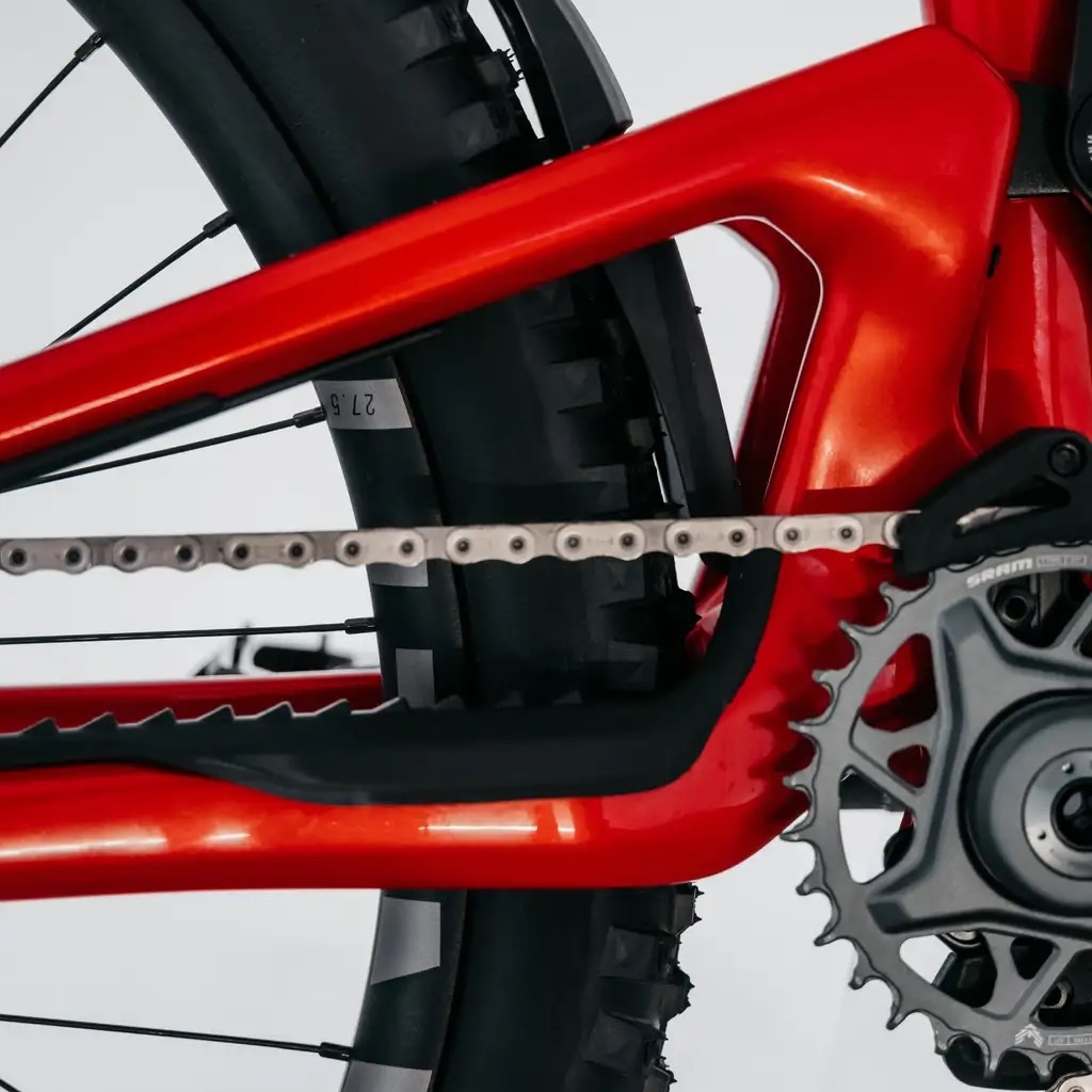 Nukeproof Giga Carbon Full Suspension Mountain Bike