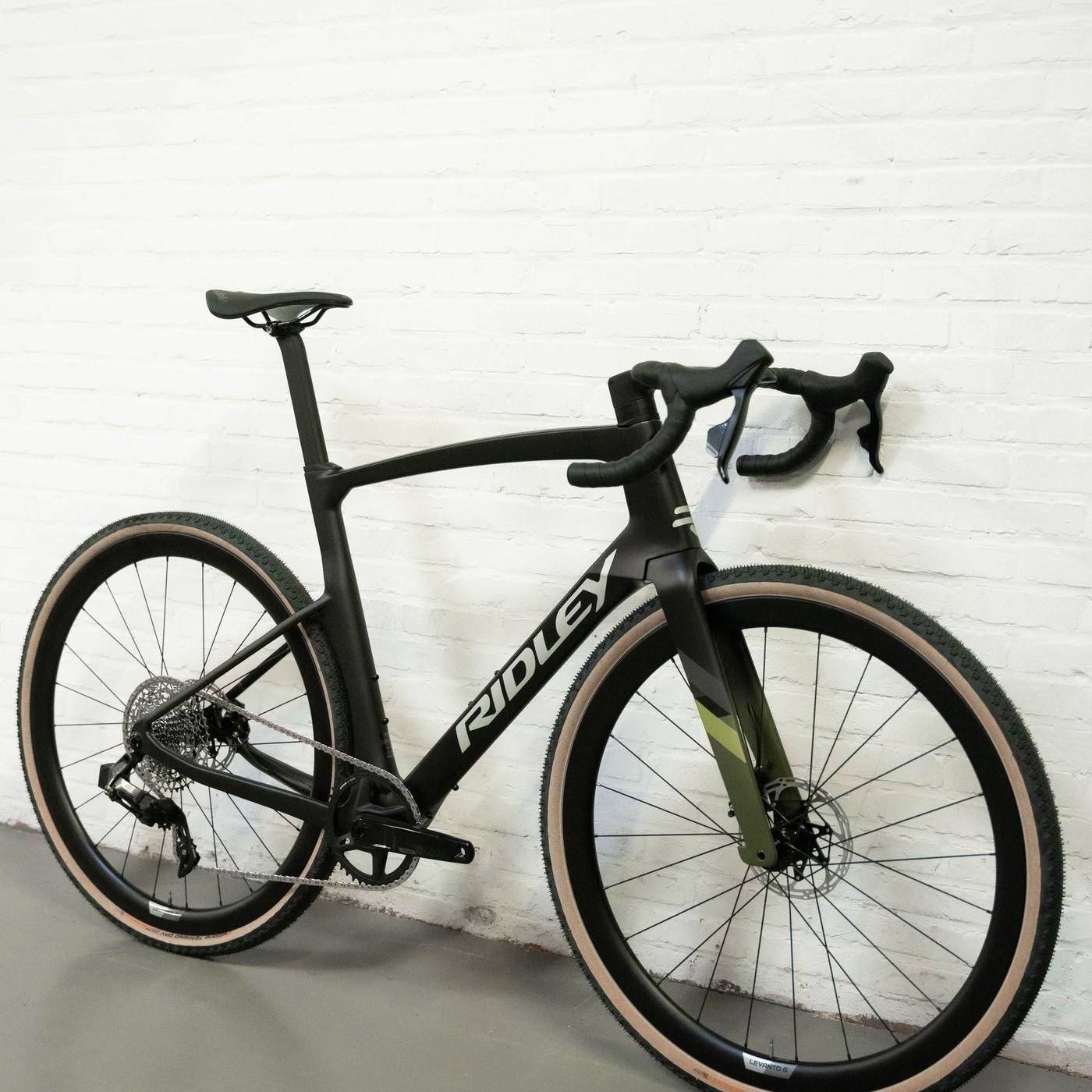 Ridley Kanzo Fast Red XPLR 1x13 Gravel Bike